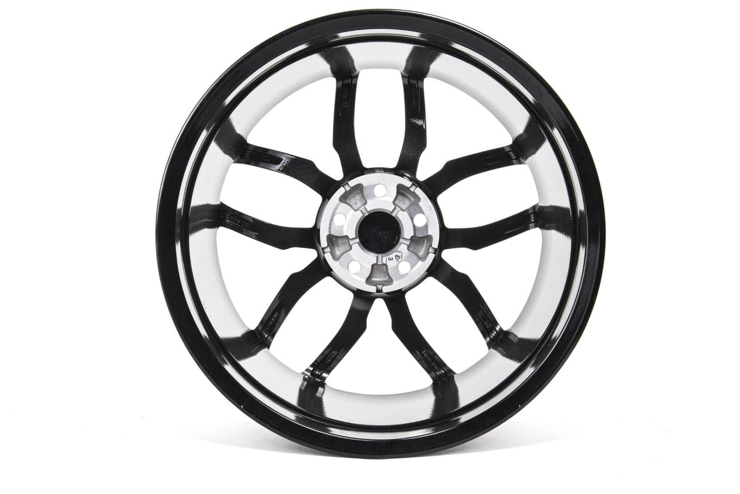 Racingline R360 Wheels – Star Silver – 19″ x 8.5″ ET44 – VWR600360SVR